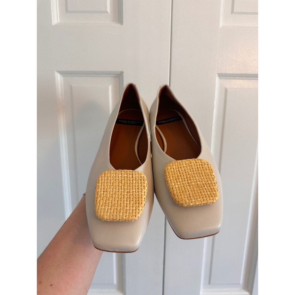 Angel Alarcon Cream Leather Square Toe Flats with Raffia Buckle Made in Spain 39